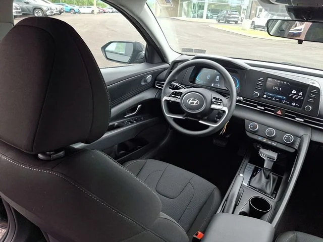 New 2026 Gray Hyundai SE image 9