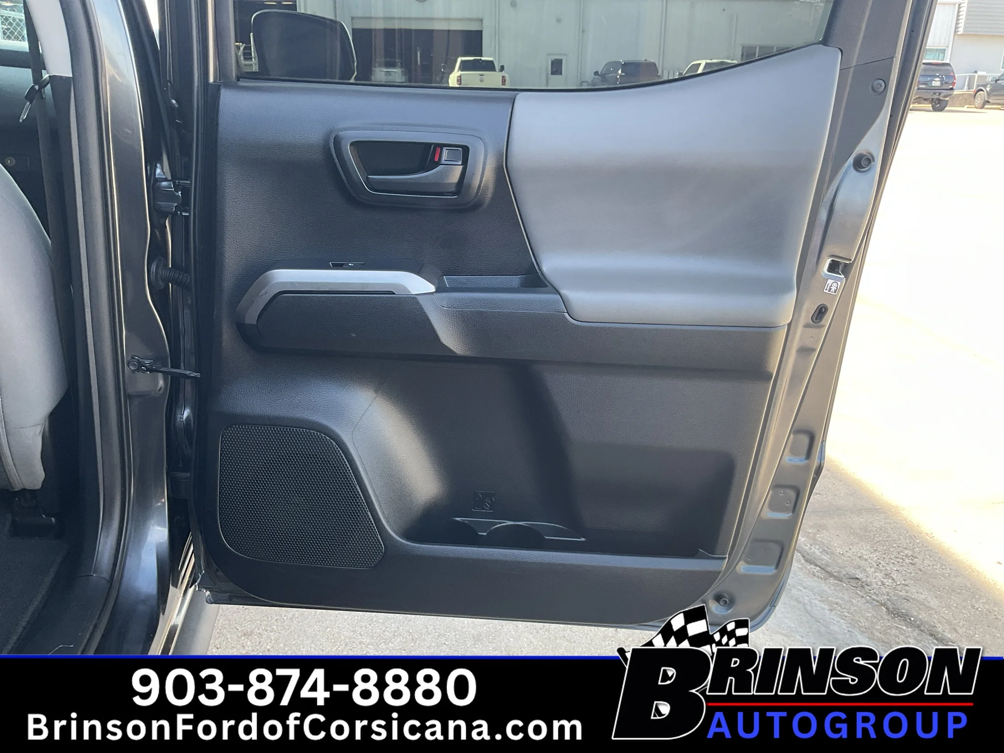 Used 2018 Magnetic Gray Metallic Toyota SR5 image 16