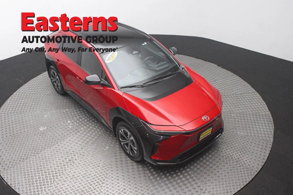 Used 2023 Red Toyota XLE image 3