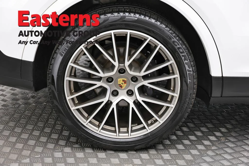 Used 2023 White Porsche Platinum Edition image 37