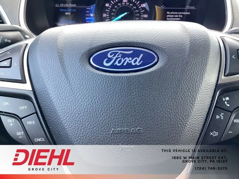 Used 2020 Green Ford SEL image 31