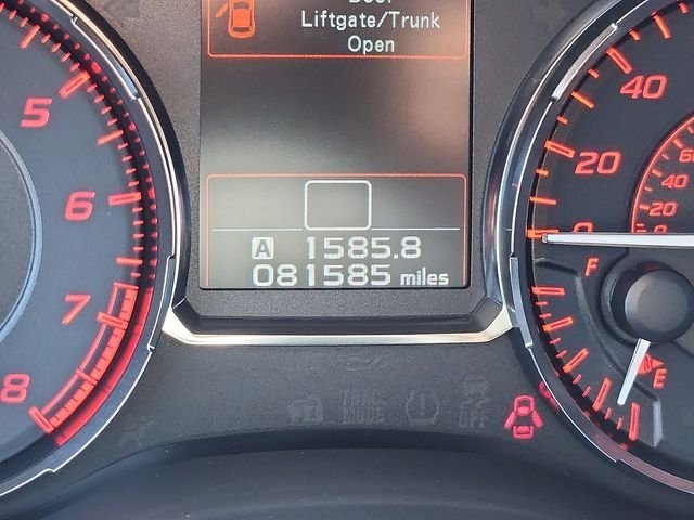 Used 2017 Dark Gray Metallic Subaru Limited image 21