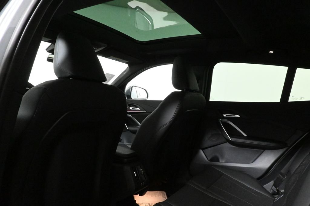 2025 BMW X2 28i - Photo 33