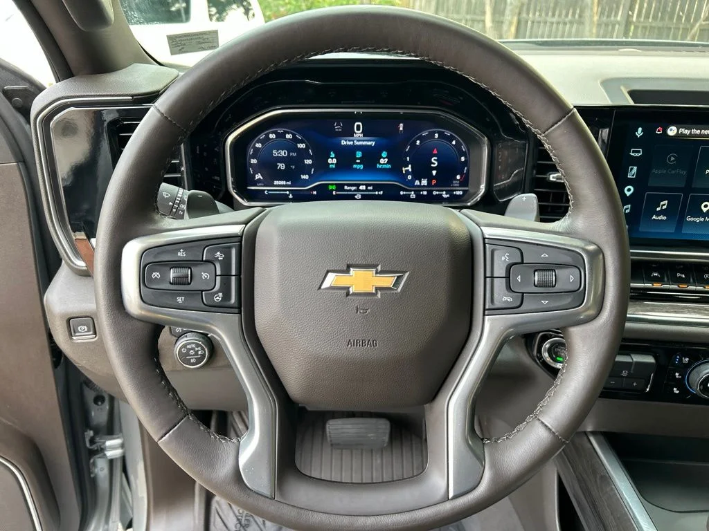 Used 2023 Gray Chevrolet LTZ image 17