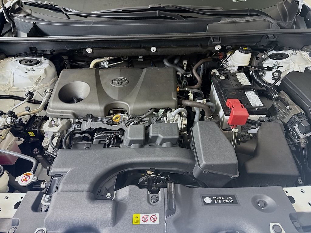 Used 2024 Ice Cap Toyota LE image 27