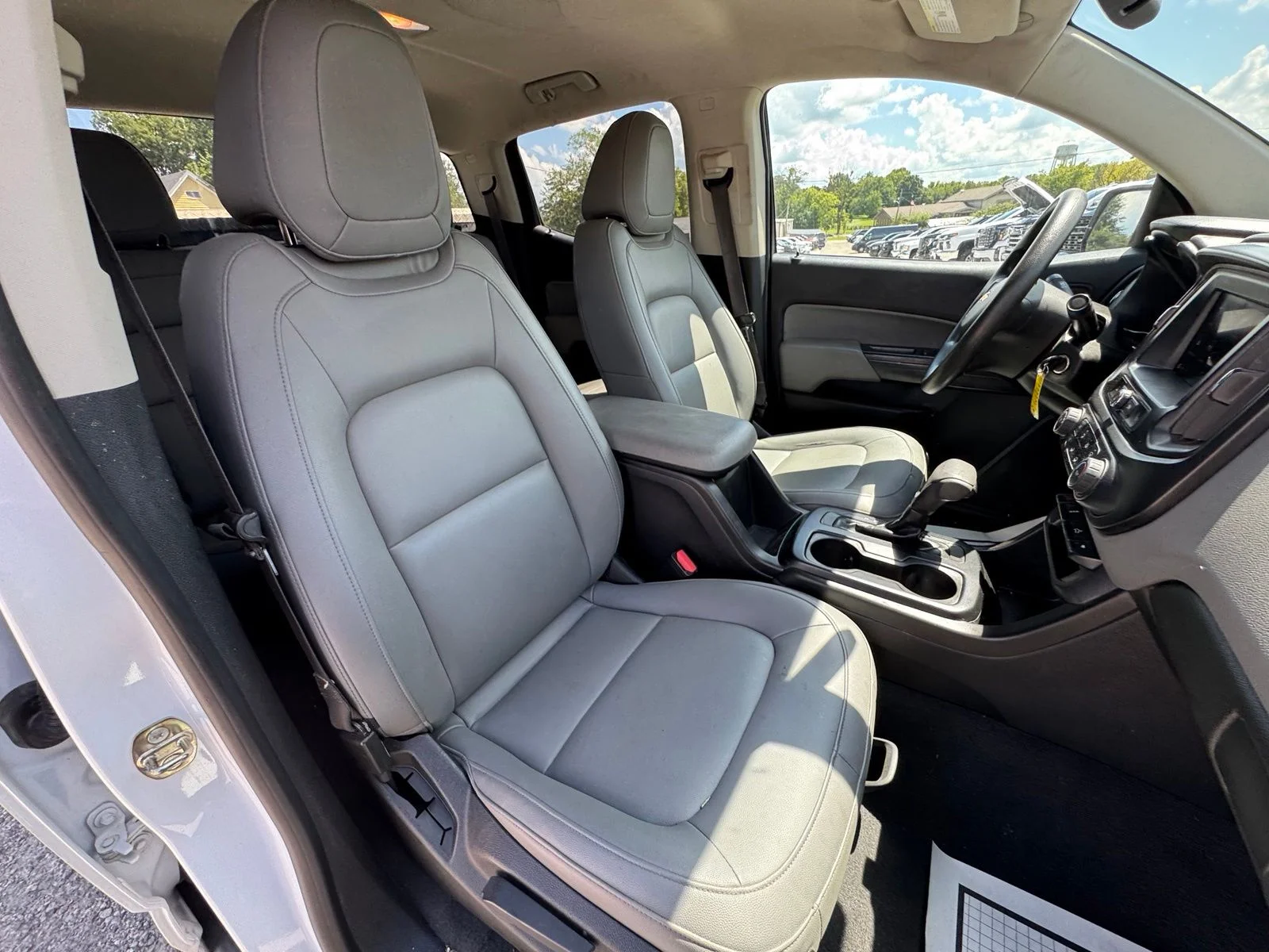 Used 2020 White Chevrolet Work Truck image 32