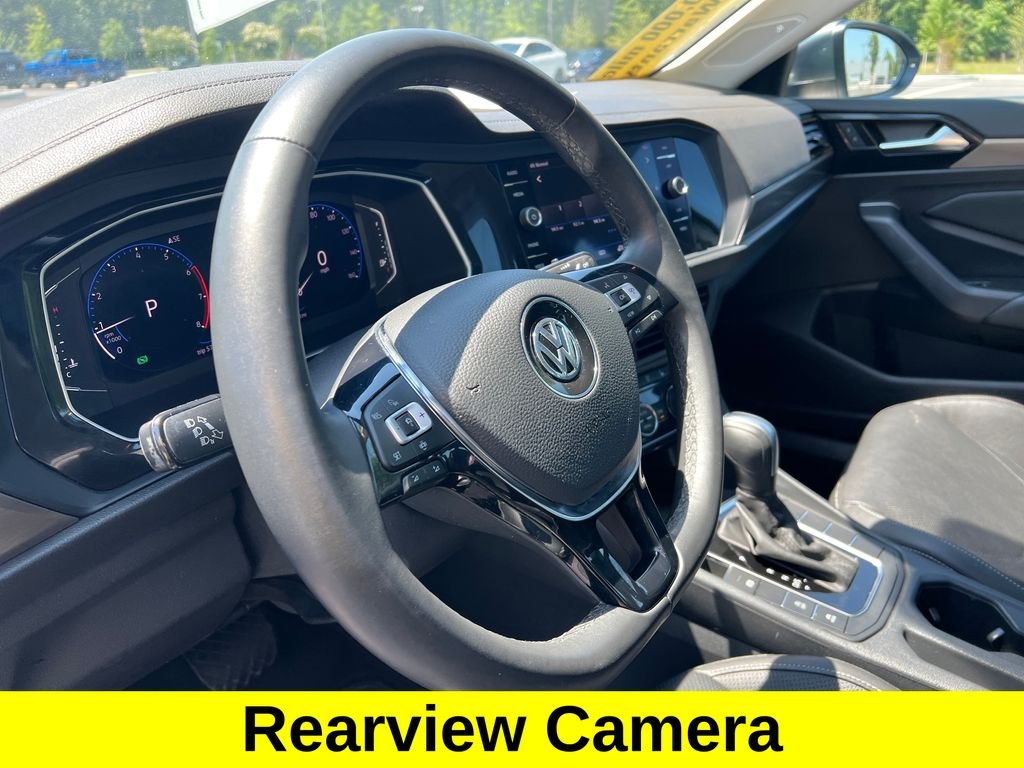 Used 2020 Gray Volkswagen SEL Premium image 4
