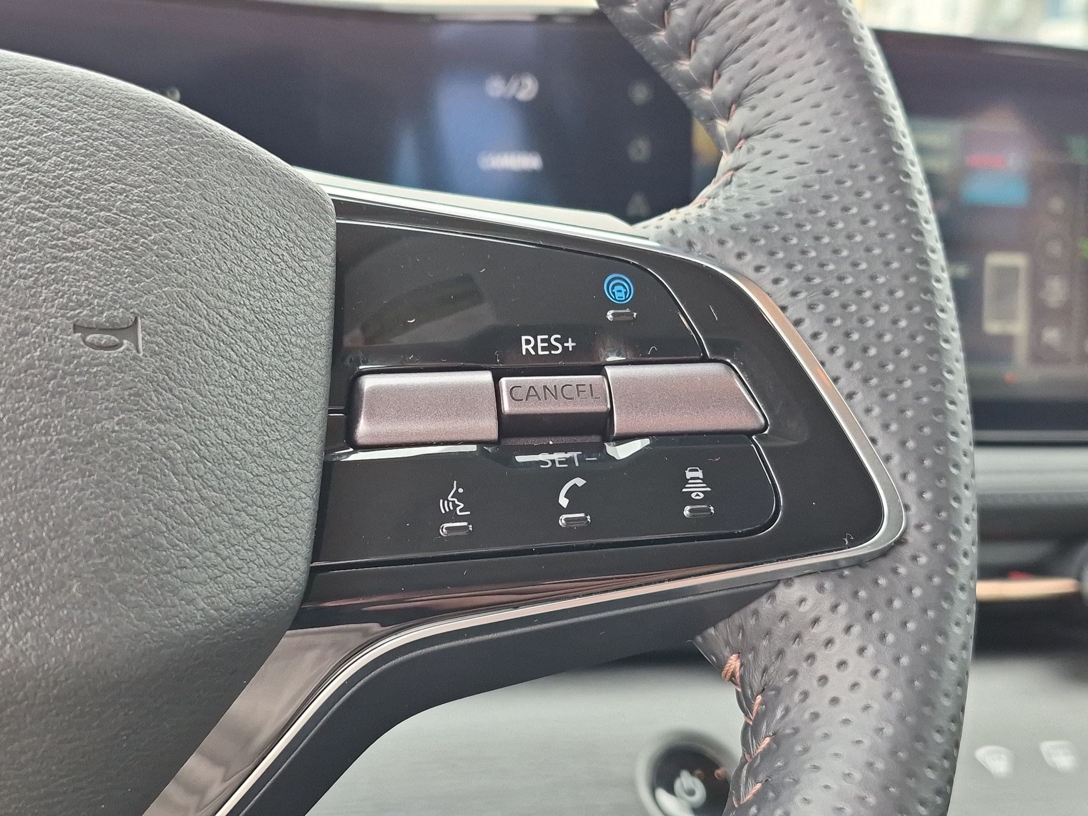Certified Used 2024 Black Diamond Pearl Nissan EVOLVE+ image 19
