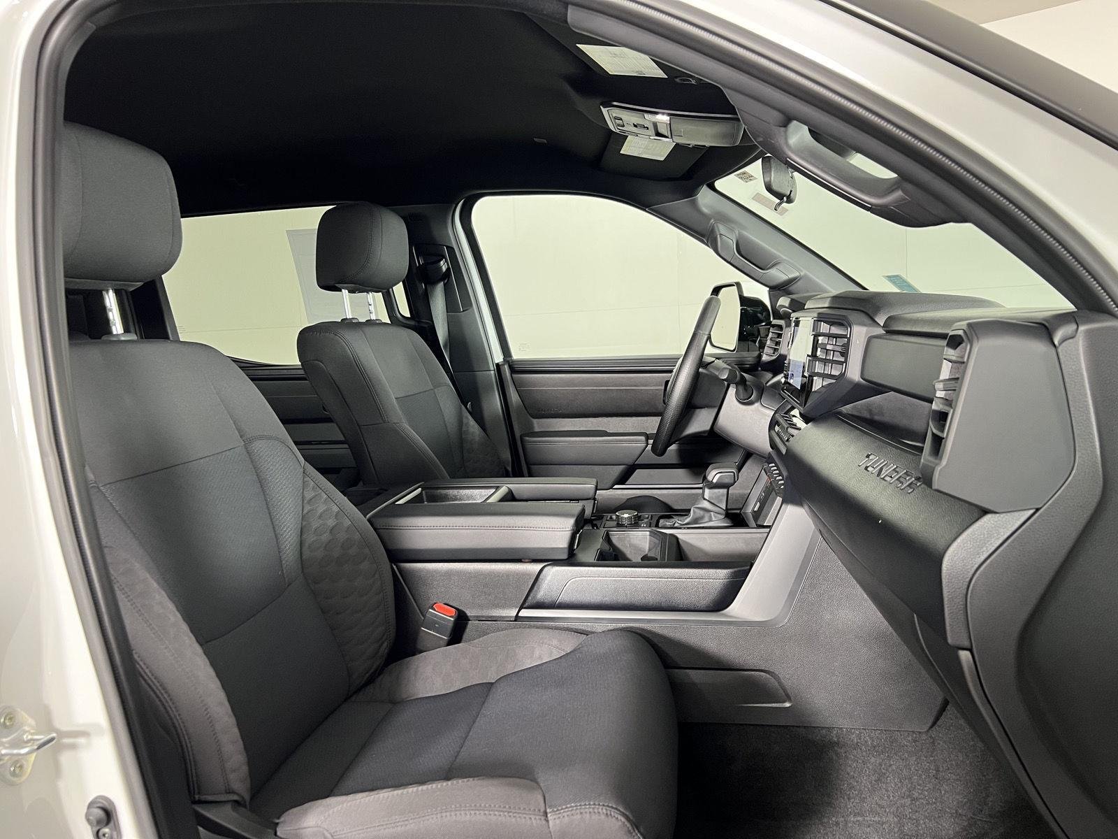 Used 2026 Ice Cap Toyota SR5 image 11