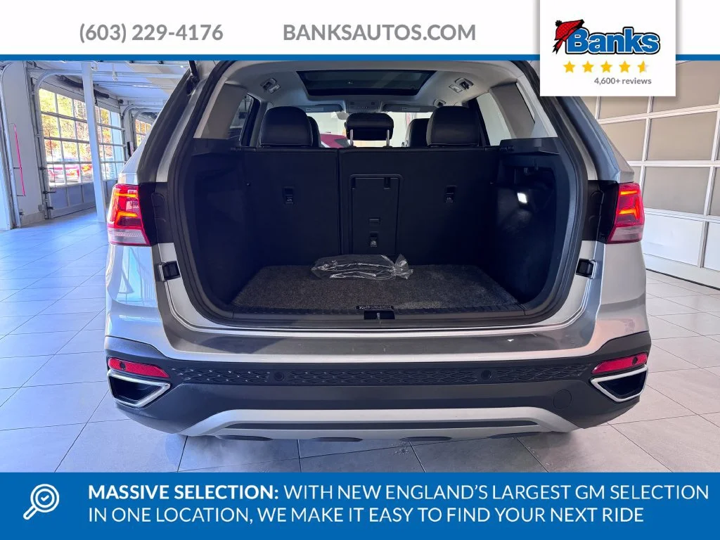 2024 Volkswagen Taos SEL - Photo 8