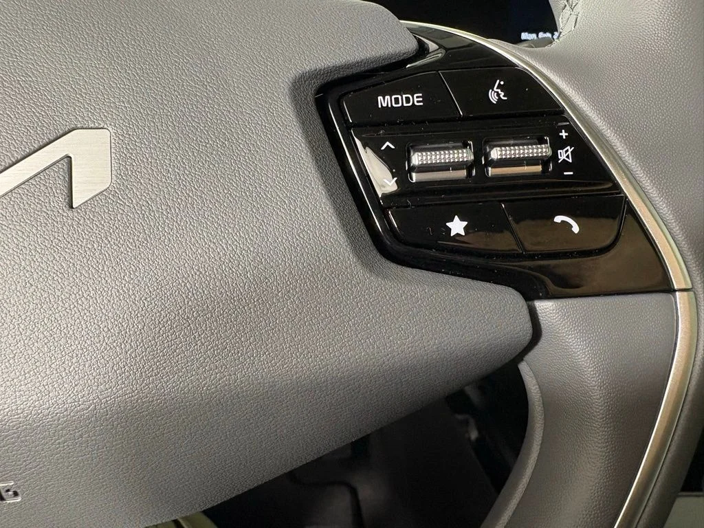 New 2026 Gray Kia EX image 24