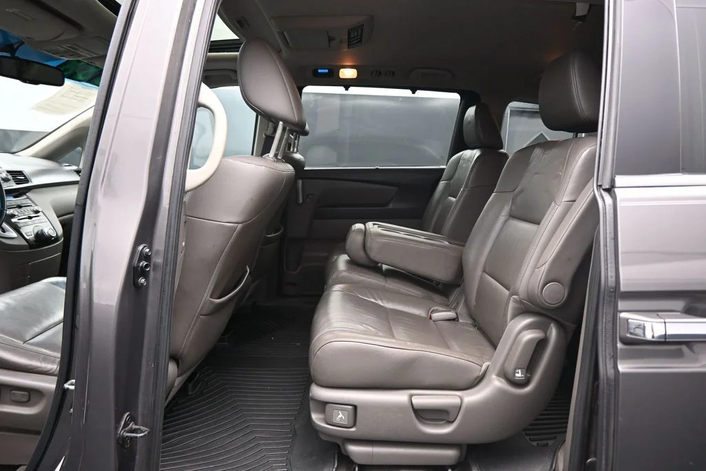Used 2012  Honda Touring image 24