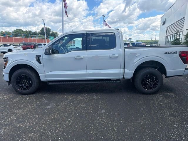 New 2026 White Ford XLT image 7