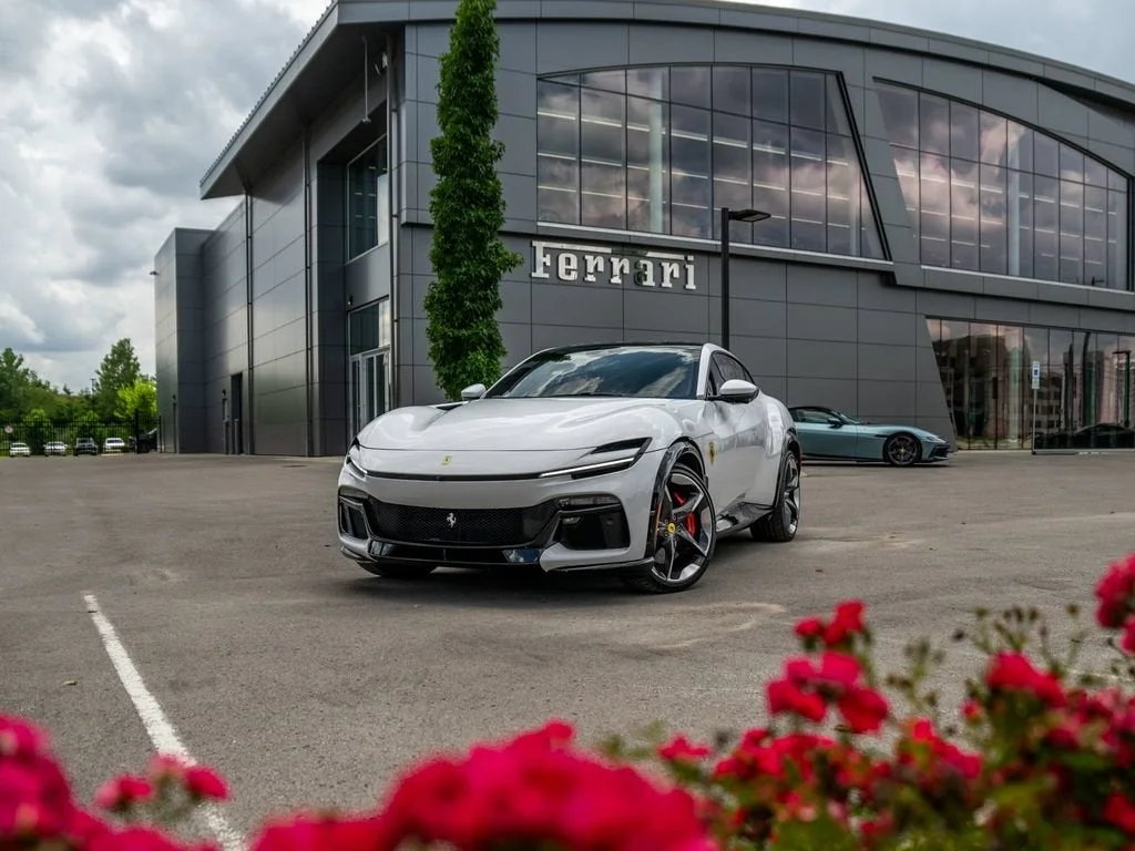 2025 Ferrari Purosangue Base - Photo 52