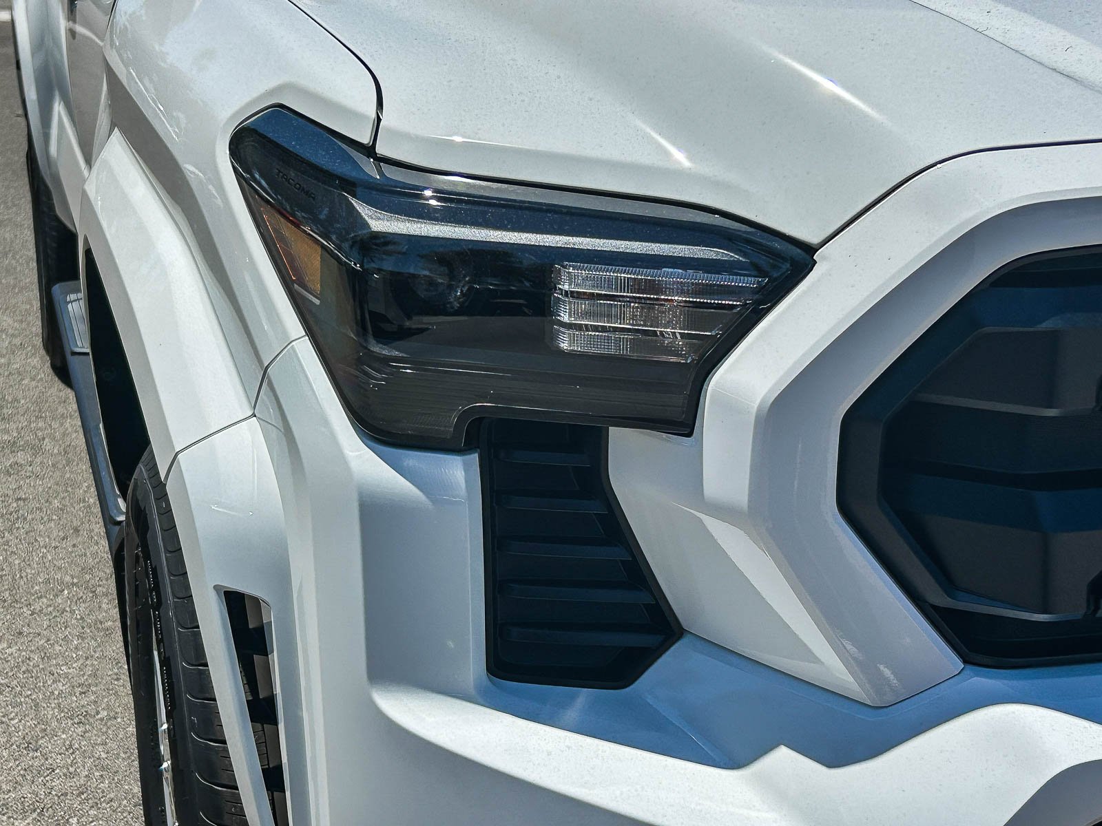 New 2026 Ice Cap Toyota SR5 image 4