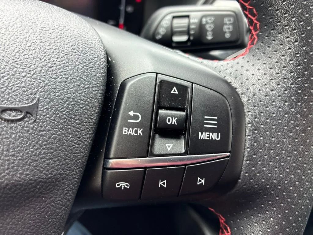 Used 2025  Ford ST-Line image 11
