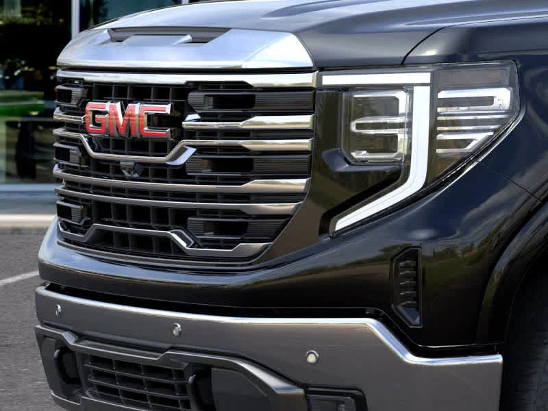 2026 GMC Sierra 1500 SLT - Photo 13