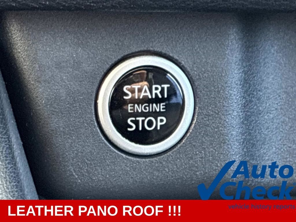 Used 2023 Gray Nissan SL image 31