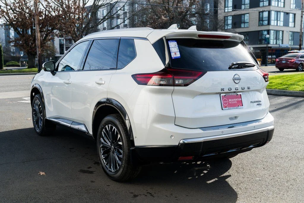 New 2026 Everest White Pearl TriCoat Nissan Platinum image 4
