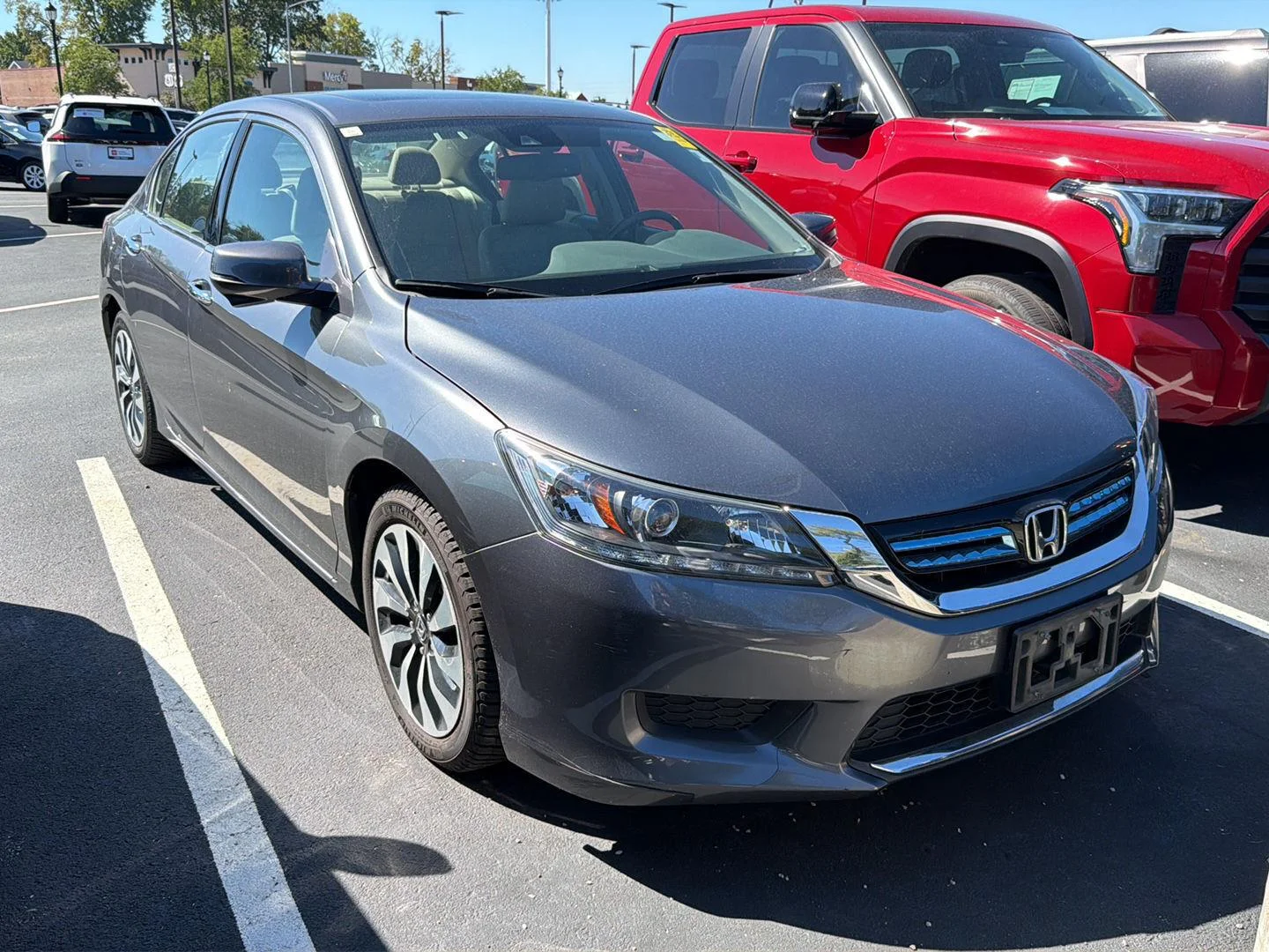 Used 2015  Honda EX-L image 1