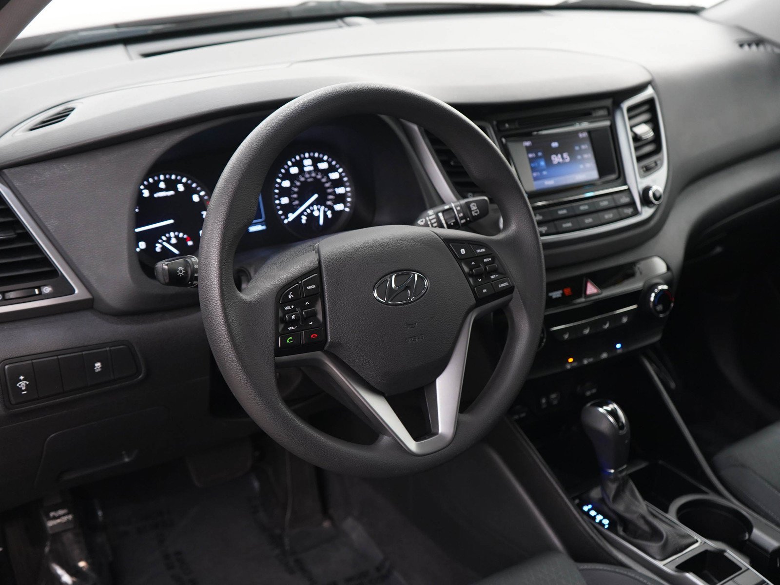 2018 Hyundai Tucson SE - Photo 21
