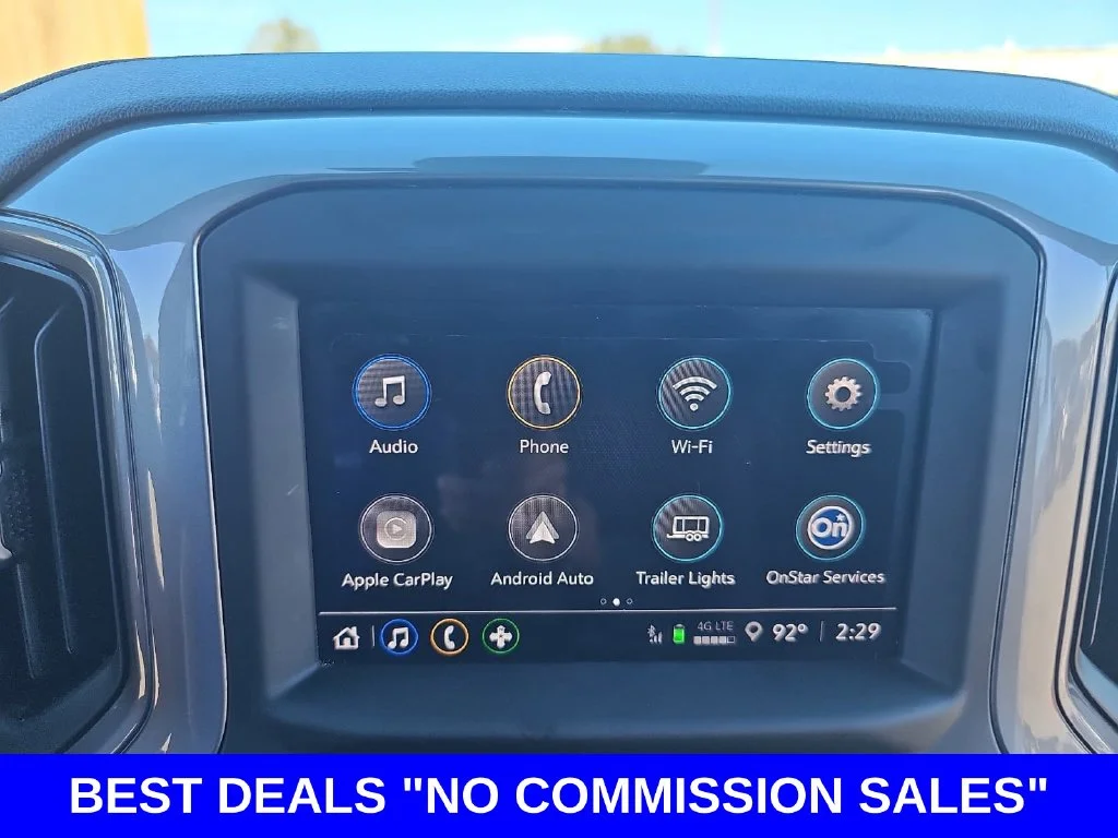 Used 2024 White Chevrolet Custom image 21
