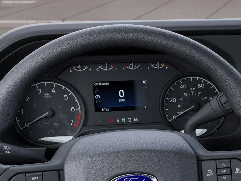 New 2027 Oxford White Ford F-250® XLT image 13