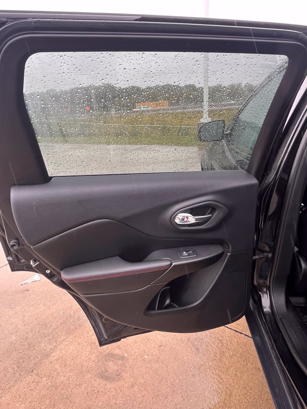 Used 2019 Black Jeep Trailhawk image 20