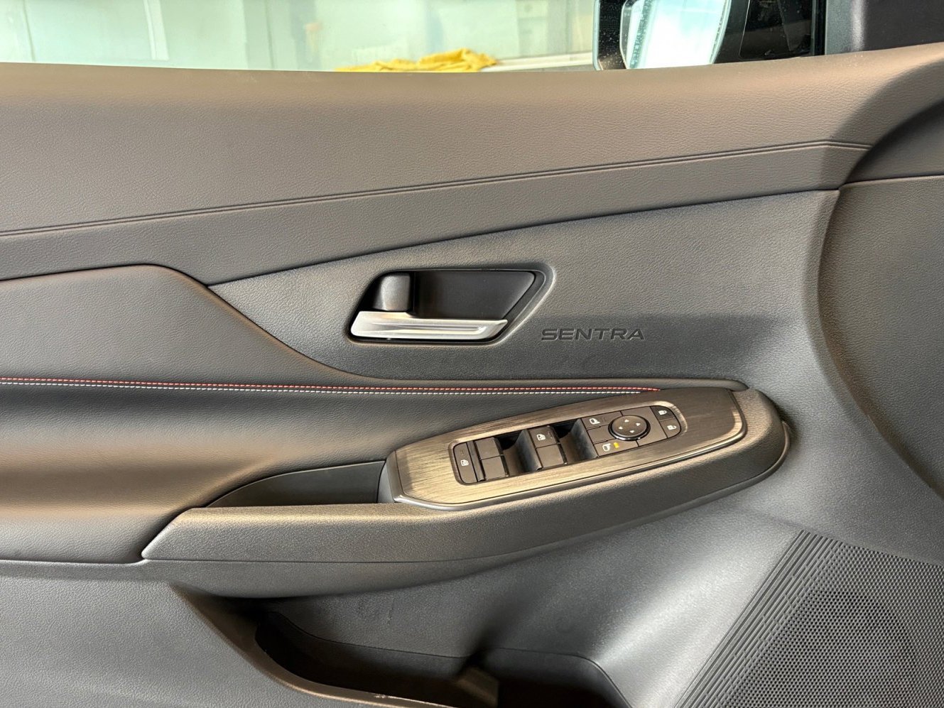 2026 Nissan Sentra SR - Photo 27
