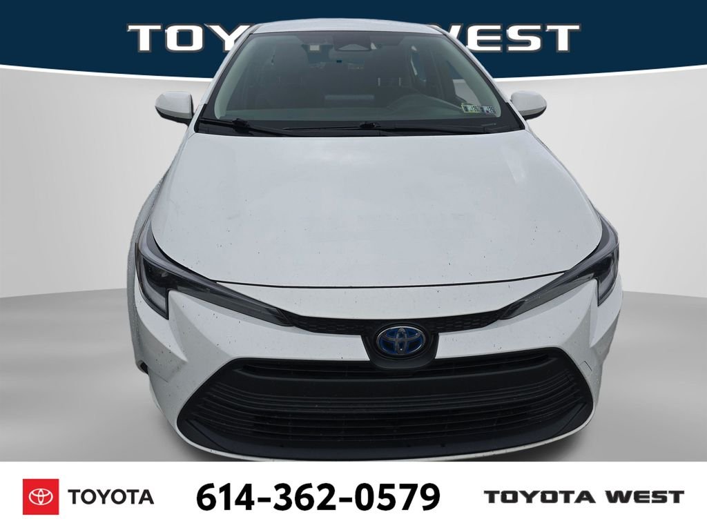 Used 2025 White Toyota LE image 2