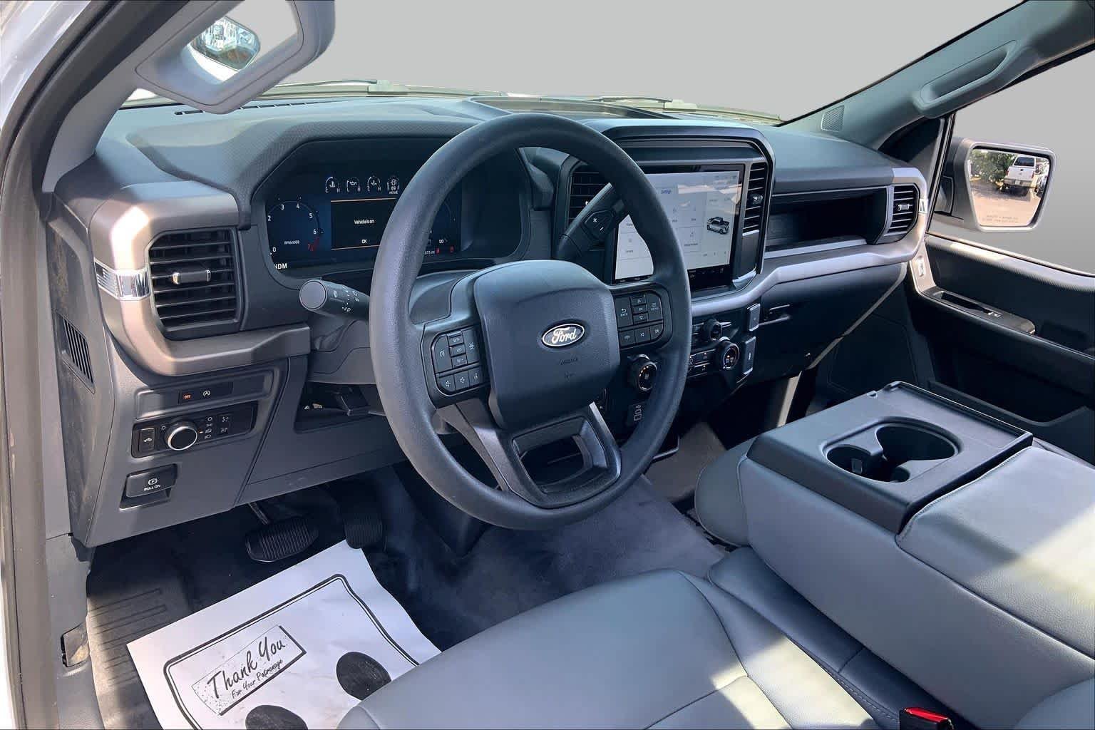 Used 2025 Oxford White Ford XL image 17