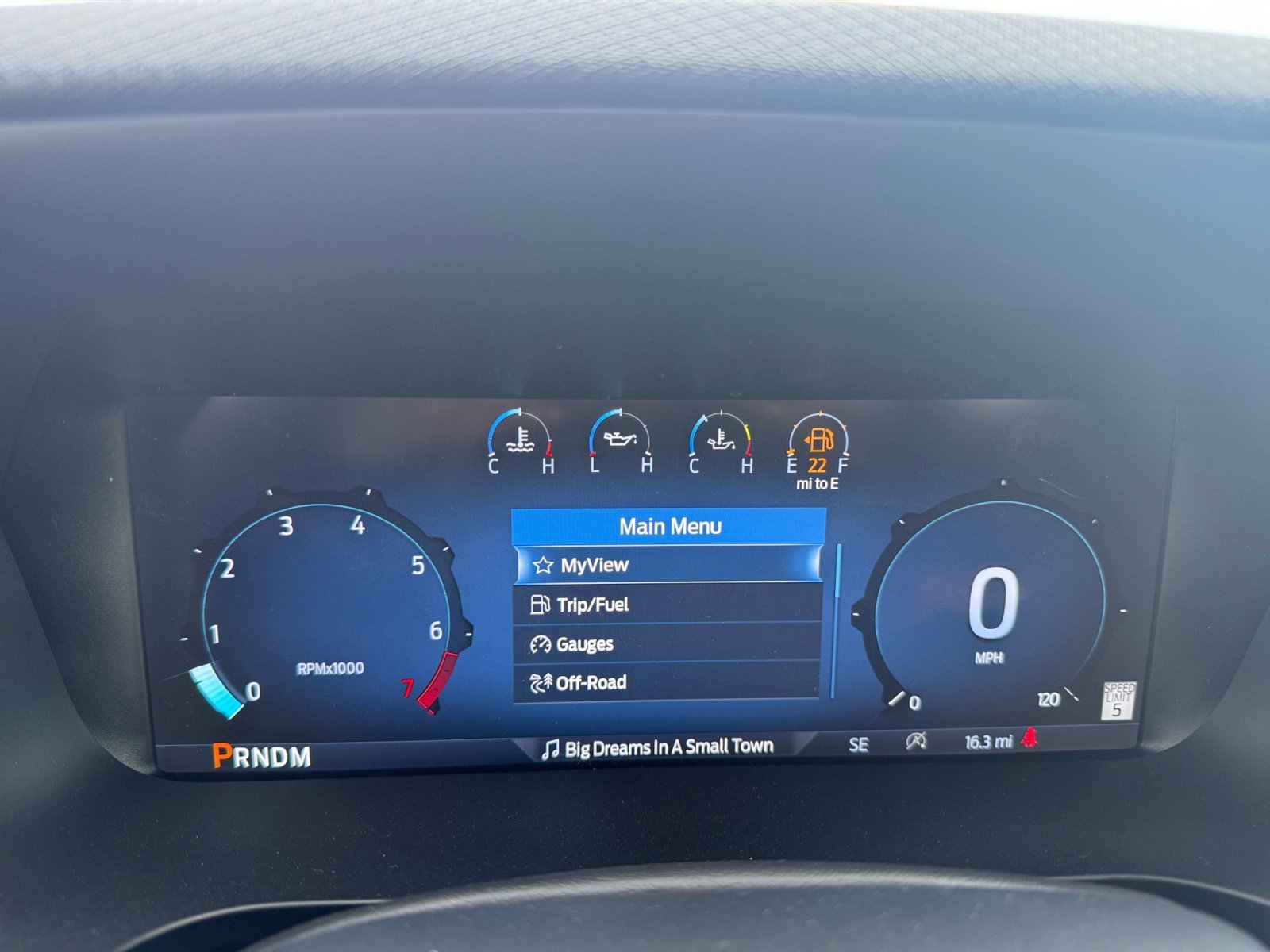 New 2026 Carbonized Gray Metallic Ford XLT image 14