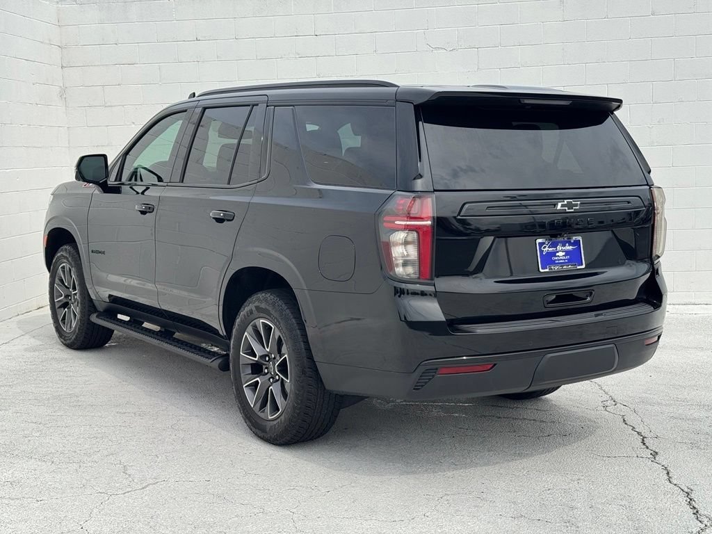Used 2023 Black Chevrolet Z71 image 12