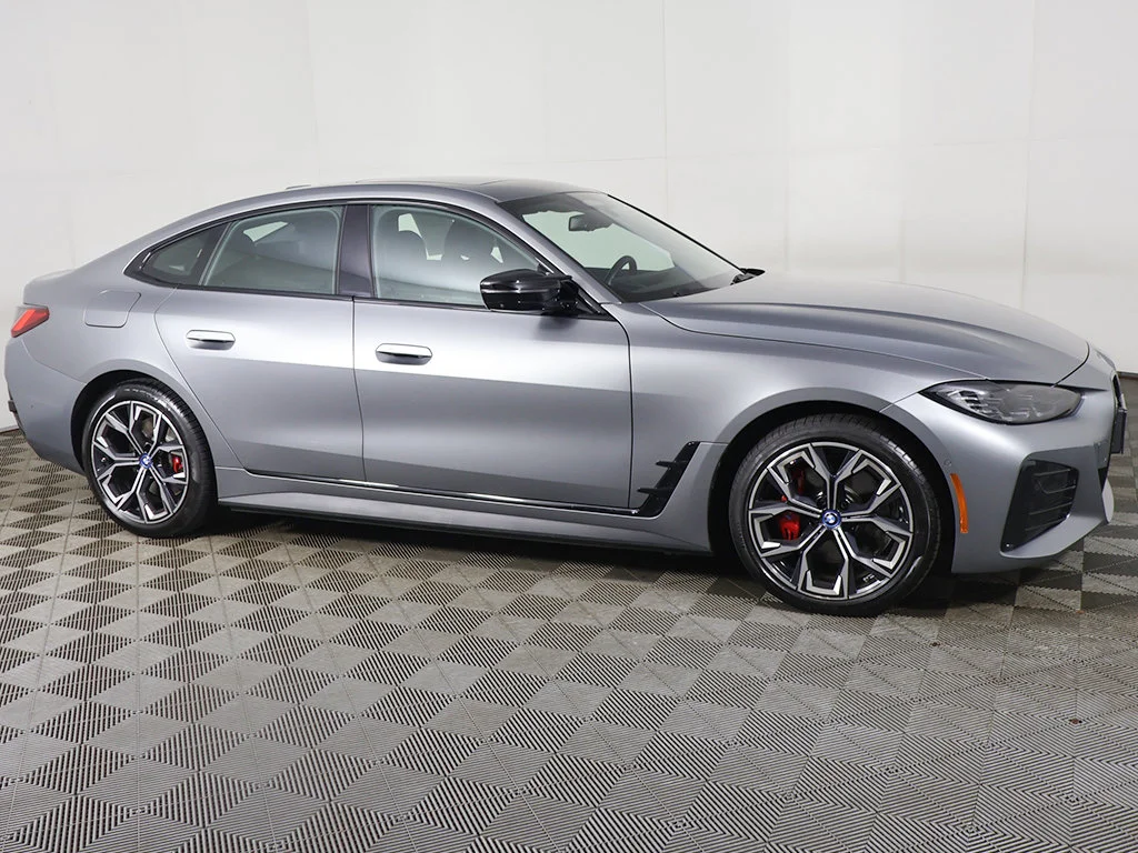 Used 2023 Gray BMW M50 image 21