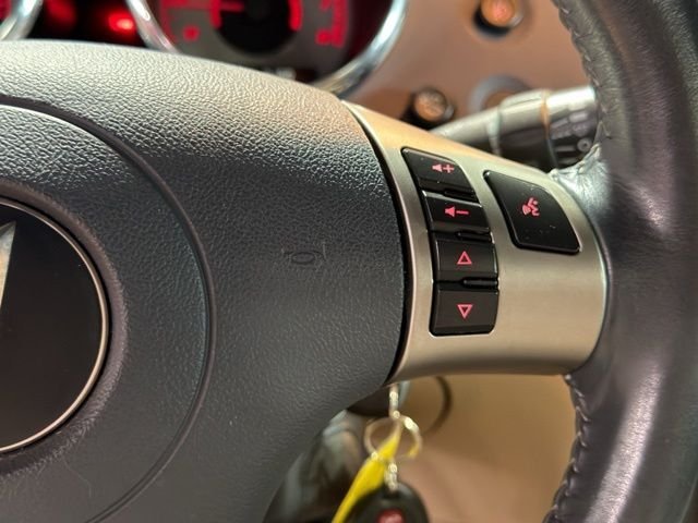 Used 2007 Red Pontiac Base image 26