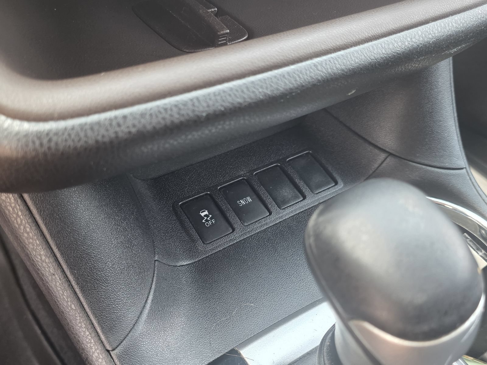 Used 2015 Gray Toyota Limited V6 image 15