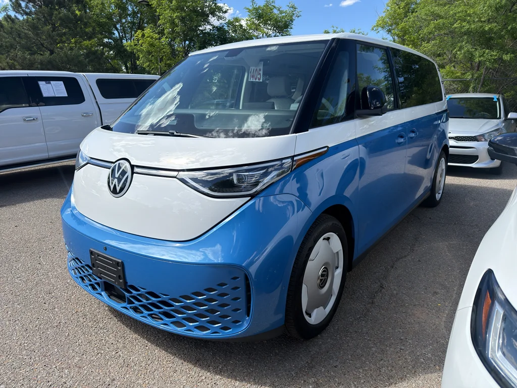 2025 Volkswagen ID. Buzz 1st Edition's photo