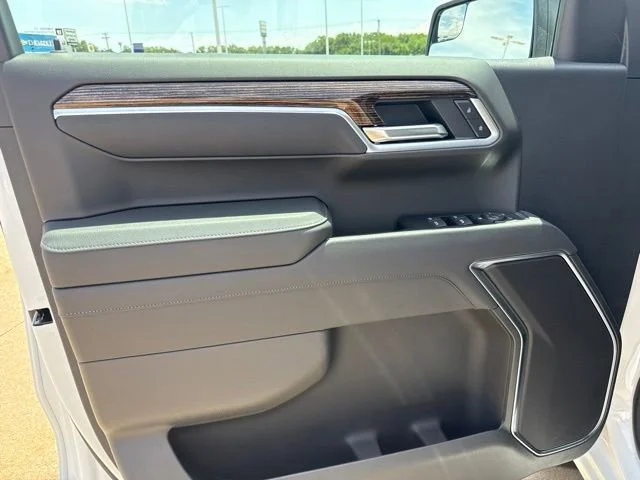 2026 GMC Sierra 1500 SLE - Photo 10