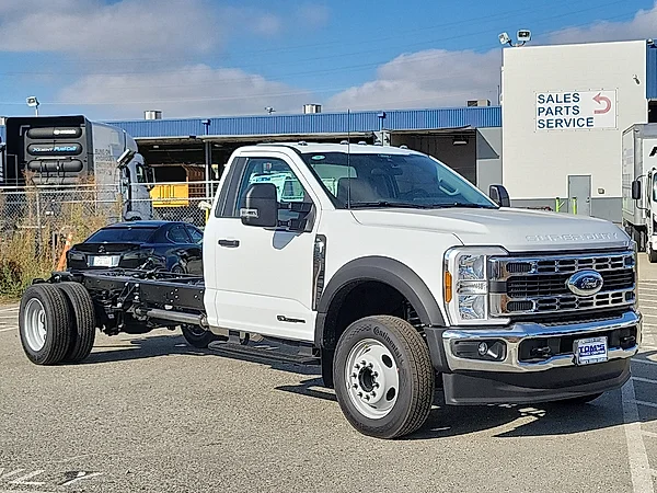 2026 Ford F-550 Super Duty Chassis Cab XL - Photo 22