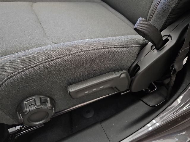 2025 Jeep Wrangler 4-Door Sahara - Photo 14