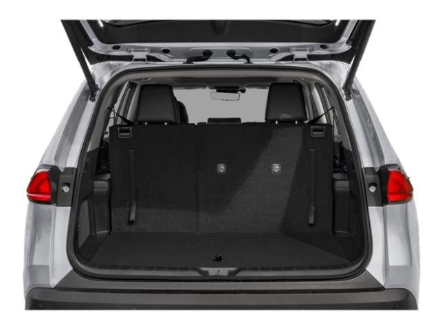 New 2026 Wind Chill Pearl Toyota Platinum image 13