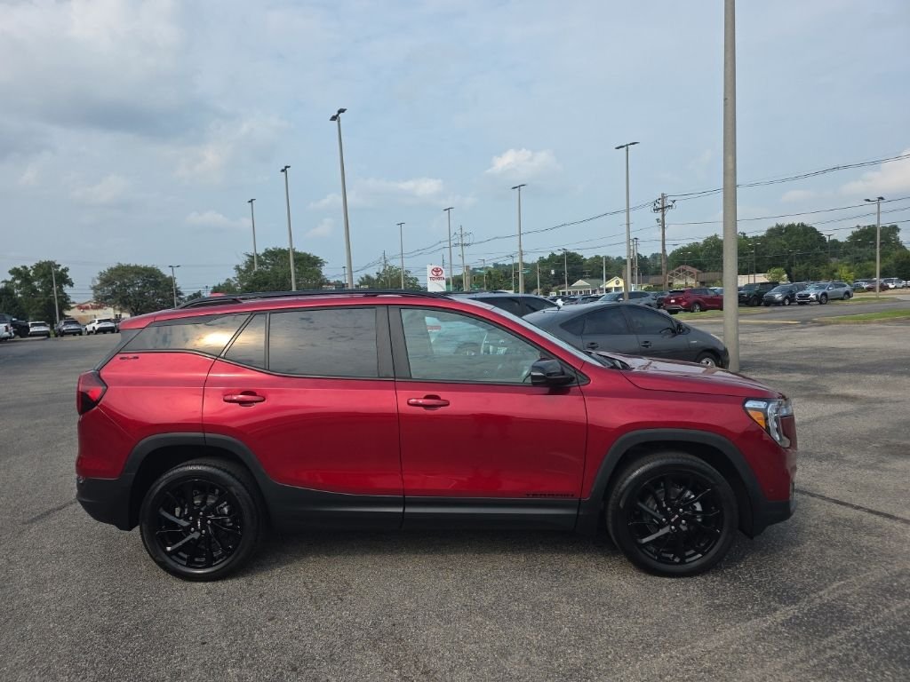 Used 2023 Red GMC SLE image 3
