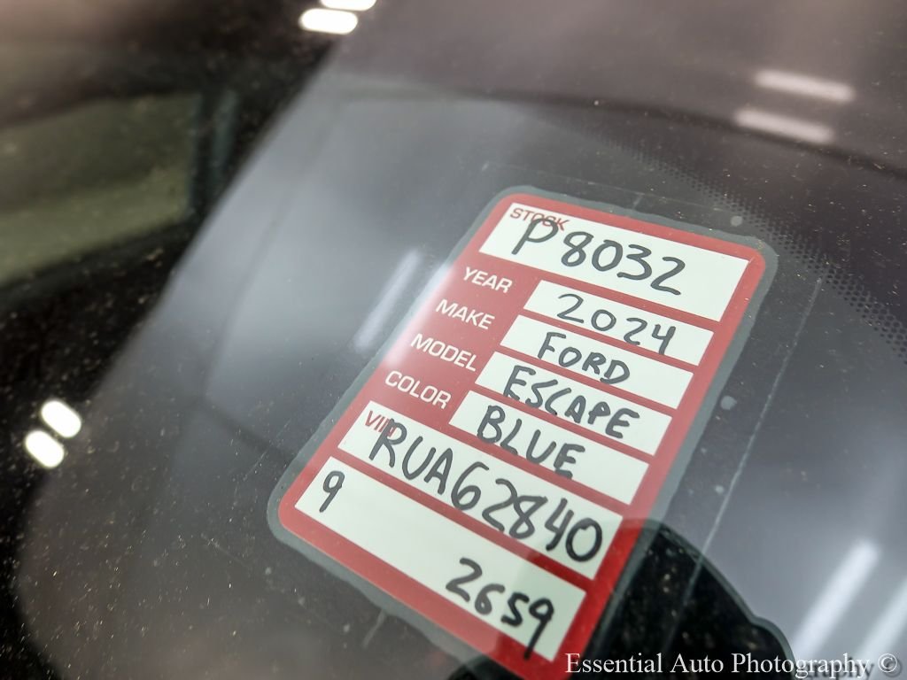 Used 2024 Vapor Blue Ford ST-Line image 29