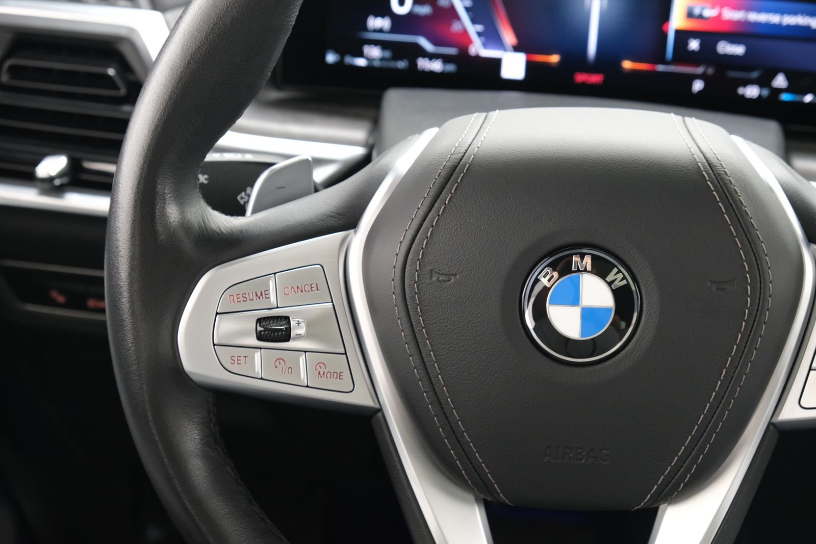Used 2024 Black Sapphire Metallic BMW xDrive40i image 12