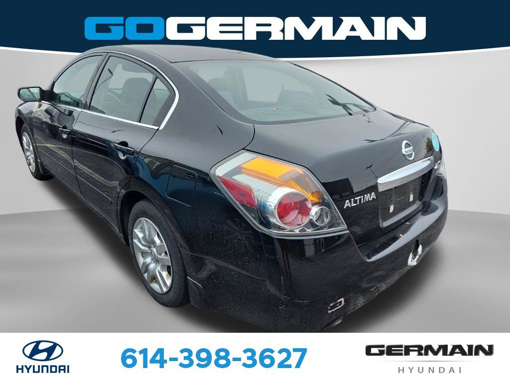 Used 2012 Black Nissan 2.5 S image 7