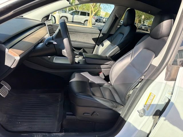 Used 2022 Pearl White Multi-Coat Tesla Performance image 5