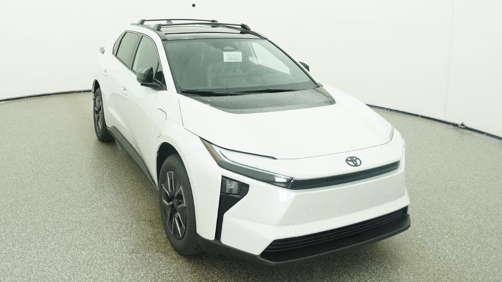 New 2026 Wind Chill Pearl Toyota XLE image 53
