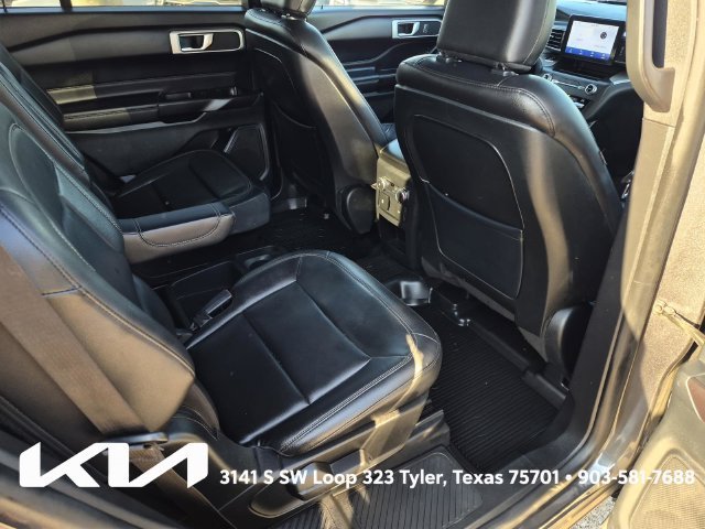 Used 2020 Gray Ford XLT image 17