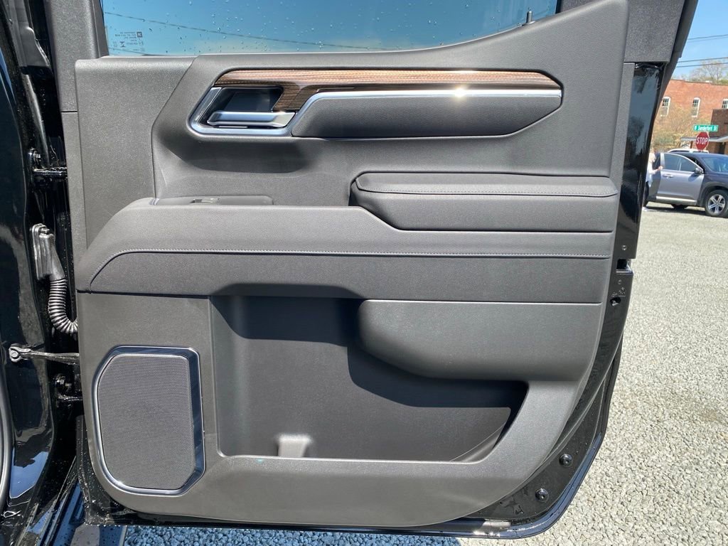 2025 Chevrolet Silverado 1500 LT - Photo 19