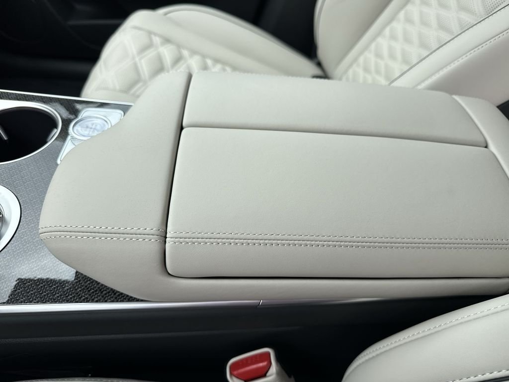 New 2026 White Genesis 3.5T E-SC MHEV image 24